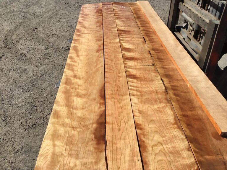 Curly Cherry Lumber set 11120 4/4 18 pcs 810' Irion Lumber Company