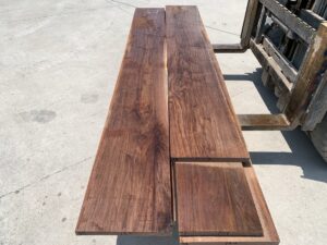 wide walnut lumber, high quality walnut lumber, unsteamed walnut
