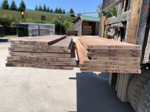 wide walnut lumber, unsteamed walnut, rustic walnut