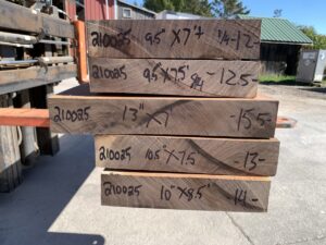 quartersawn variegated walnut lumber, unsteamed walnut, premium walnut lumber