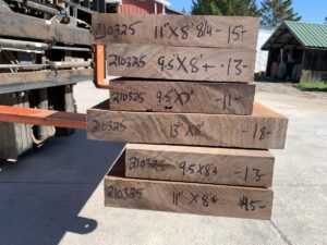 quartersawn varigated walnut lumber, unsteamed walnut, unique walnut lumber