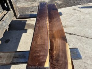 figured walnut lumber, unsteamed walnut, high quality lumber