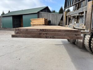 wide walnut lumber, unsteamed walnut, wooden tabletops