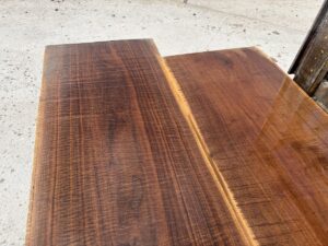 wide walnut lumber, unsteamed walnut, wooden tabletops