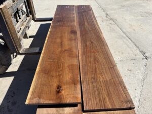 walnut lumber, unsteamed walnut, hardwood tabletops