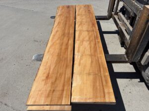quartersawn sycamore lumber, premium lumber, wooden tops