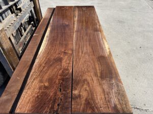 variegated walnut lumber, premium lumber, unsteamed walnut